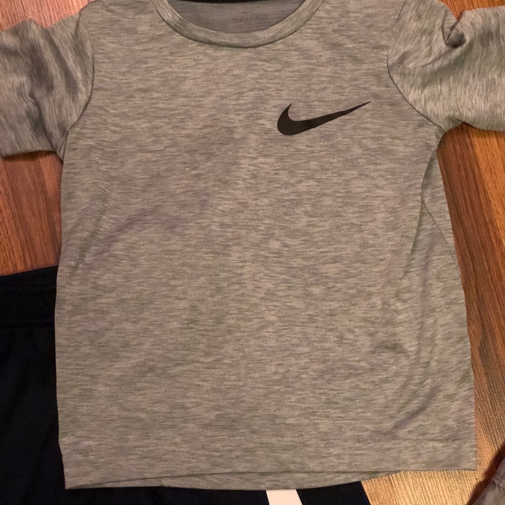 Nike Dri-FIT Tee